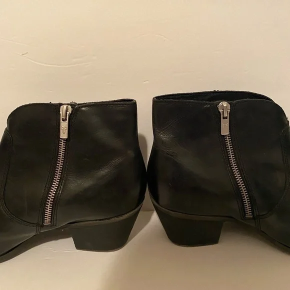 Frye leather ankle boots - Picture 4 of 11